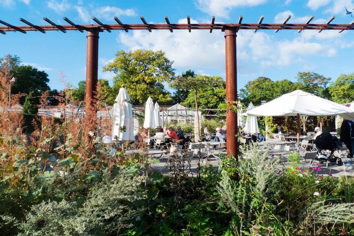 Rosendals Trädgårdscafé in Stockholm - beautiful garden café setting